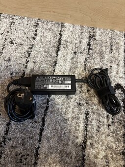 Originální nabíječka / adaptér HP 65W - 3