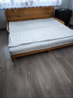 Prodám gauč - rozložitelný na 2 postele - 3