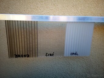 Lexan - opál, 10mm zbytky - 3