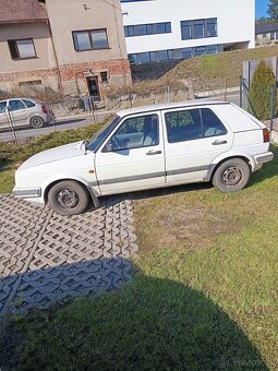 Volkswagen Golf MK2 - 3