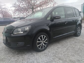 VOLKSWAGEN TOURAN DSG - 3