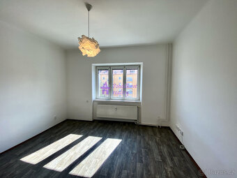 Pronájem bytu 18m² Olomouc - Zeyerova ul. - 3
