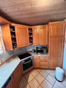 Kuchyňská linka se spotřebiči MIELE - 3