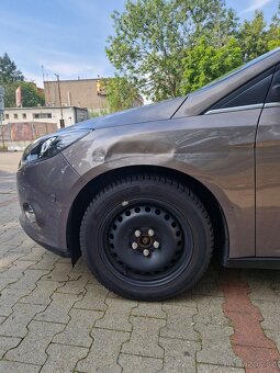 Prodám Ford Focus Combi 1.6Ti-VCT (2012) – na opravu nebo ND - 3