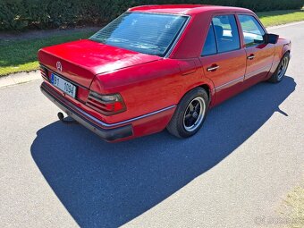 Mercedes W 124 2.0 Diesel 53kw Model 1992 - 3