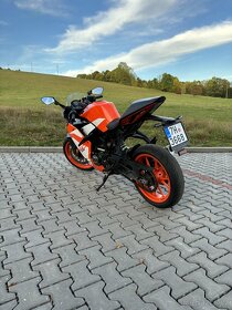 prodám KTM RC 125 2018 s abs - 3