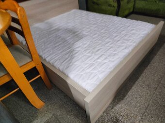 Letiště dětské s roštem a matrací - 3