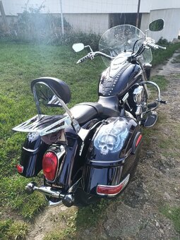 Kawasaki VN 2000 - 3