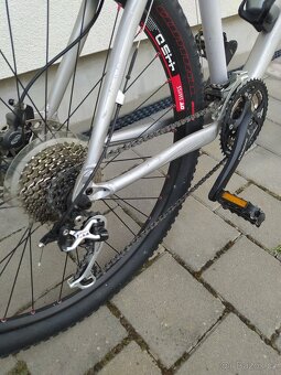 Prodám kolo Specialized rockhopper - 3