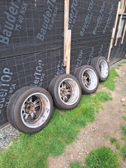 Alu kola Volvo 235/45/17 R17 + zánovní letní pneu Point S - 3