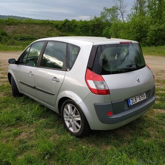 Renault Megane Scenic 2 - 3