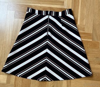 ZARA WOMAN sukně – NOVÁ, elegantní střih do „A“ - 3