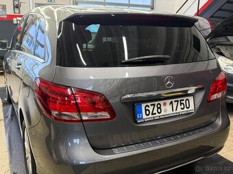 Mercedes Benz b - 3