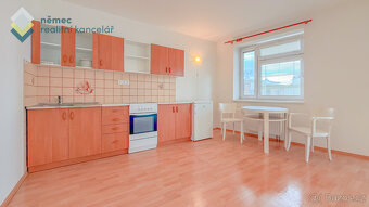 Pronájem, prostorný byt 1+kk s balkonem, 45 m², Poděbrady - 3