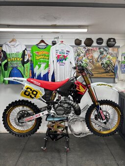 Honda CR 250 - 3