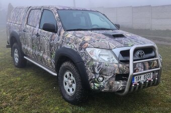 Toyota Hilux 2,5 D4D 106Kw r.v. 2011 - 3