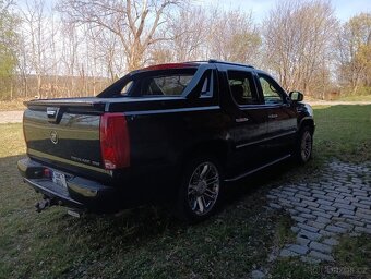 Cadilac Escalade EXT Picap 6,2i - 3