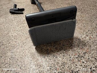 Bezdrátový tyčový vysavač - 3