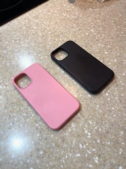 Pouzdra pro iPhone 12 Mini - ZÁRUKA - 3