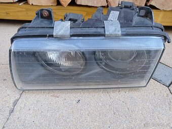 BMW E36 - 3