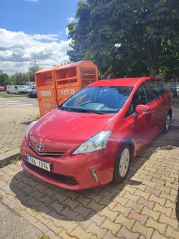 Toyota Prius Plus - 3