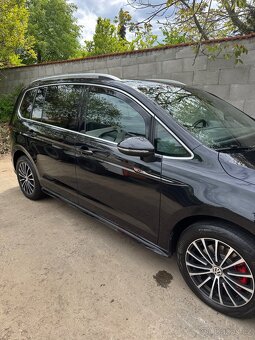 VW TOURAN 2.0 TDI R-LINE NAVI VYHŘ.SEDAČKY, KAMERA,SENZORY - 3