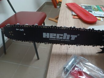 Prodám motorovou pilou HECHT - 3