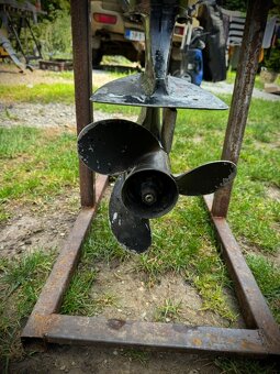 Lodní motor Mercury 25 - 3