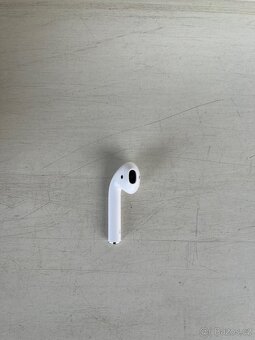 Sluchátka AirPods 2- bez nabíjecího pouzdra - 3