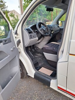 predam vw t 5 long aj vysoky nie sanitka original - 3