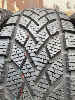 4ks 215/65/17 Windforce/2019/99H/nove zimní 8m - 3