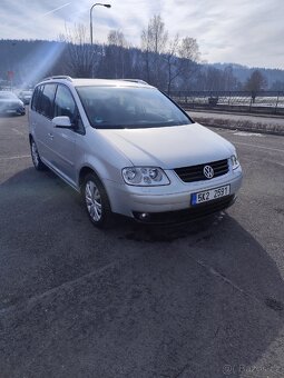 Volkswagen Touran 2.0 tdi - 3