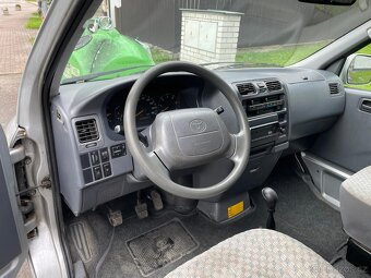 Hiace 2006 2,5 d4d 65kW - 3