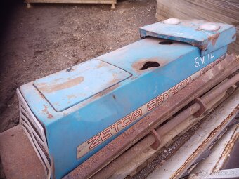 Kapota+maska Zetor 8011-8045 - 3