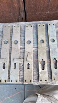 Mosazné kliky, klicky a stitky - 3