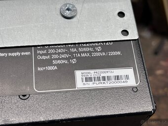 CyberPower PR2200ERT2U - 3
