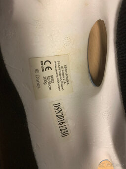 Helma Mickey Mouse - vel. M - 52 - 56 cm - 3