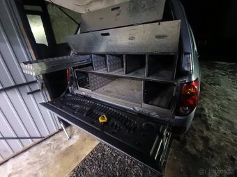 Mitsubishi L200  nastavba , tegaly - 3
