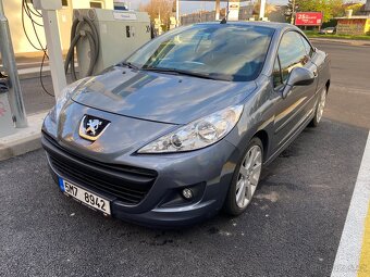Prodám PEUGEOT 207 CC cabrio, 1,6i turbo 110 KW  REZERVACE - 3