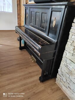Starožitné piano Petrof - 3