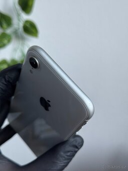 iPhone Xr 128GB - 3
