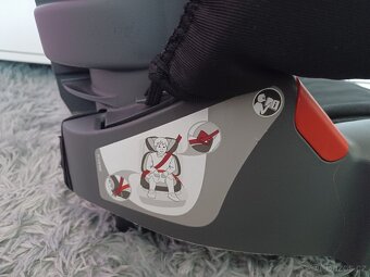 Autosedačka Britax Römer Adventure 15-36kg - 3