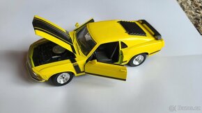 Boss 302 Mustang - Maisto - 3