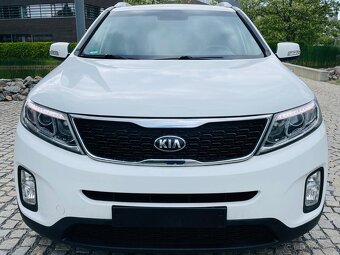 Kia Sorento 2.2CRDi 4x4 MANUÁL LED VÝHŘEV KAMERA SENZORY - 3