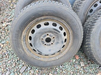 Sada plechových disků + hezké zimní pneu 215/60 r16 - Yeti - 3