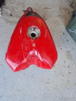 ducati 1098 nádrž - 3