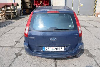 Ford Fusion - 3