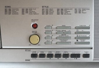 YAMAHA Portable Grand DGX-205 - 3