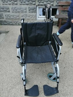 Invalidní vozík. - 3