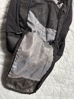 Černý batoh Quechua NH 500 Escape 23 l - starší verze - 3